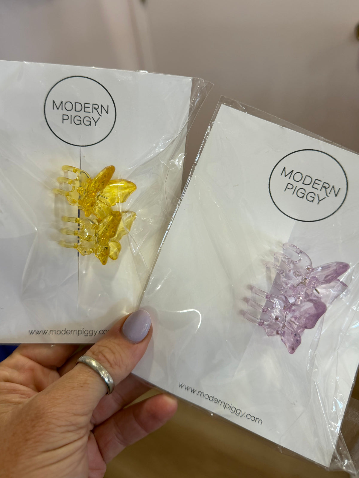 Butterfly Clip